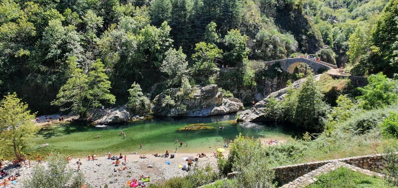 La Grange - Chez Gisi - Fuer Naturliebhaber, Abenteurer Und Geniesser Rocles  ภายนอก รูปภาพ
